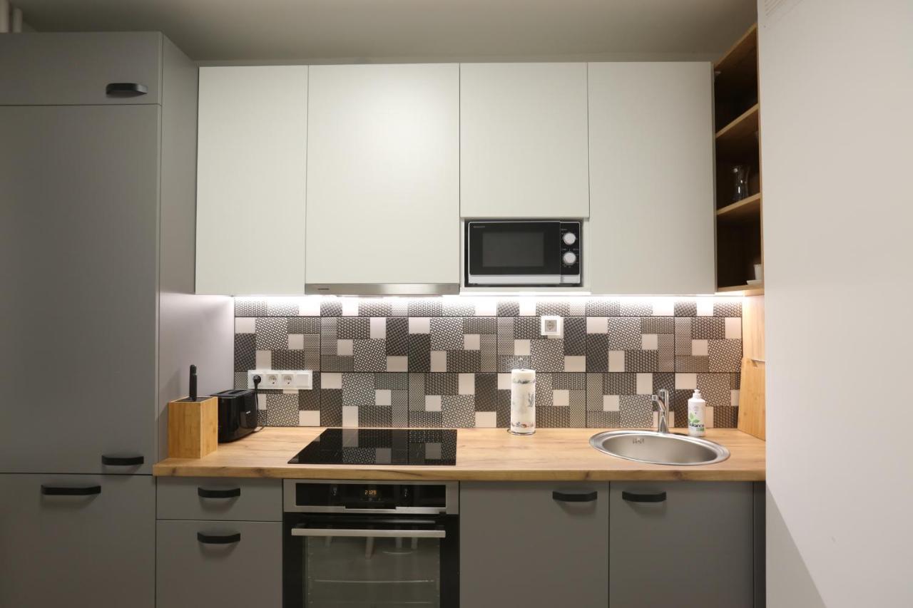 Comfy 2 Room Apartment - Free Parking - 350Mbps Wifi - Netflix Каунас Экстерьер фото