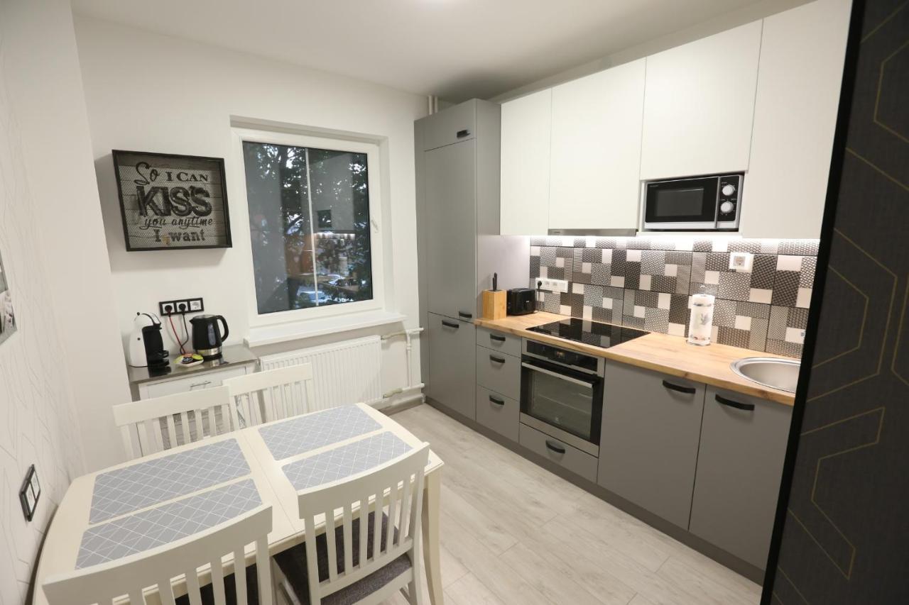Comfy 2 Room Apartment - Free Parking - 350Mbps Wifi - Netflix Каунас Экстерьер фото